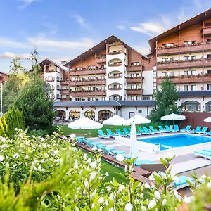 5* Hotel Kempinski Grand Arena